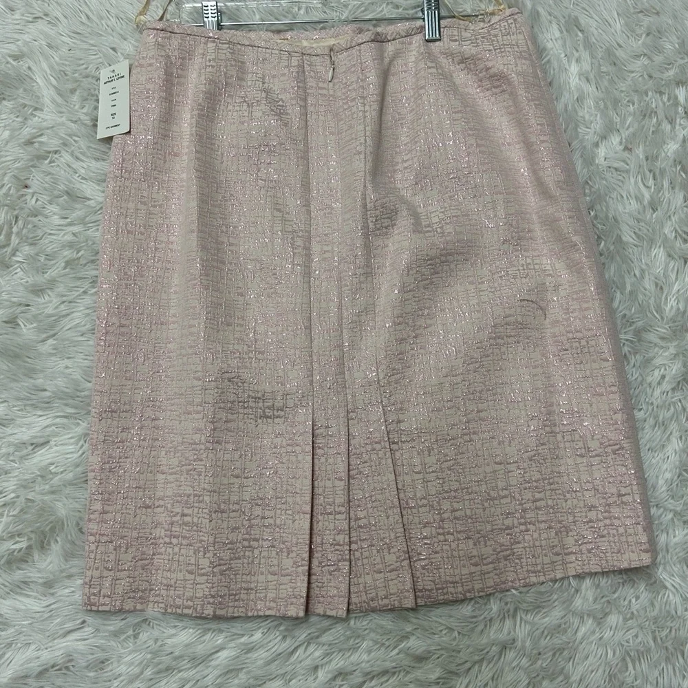 NWT. 2-Pc.Tahari Suit. Light Pink Textured Women's size 12 - Picture 8 of 9